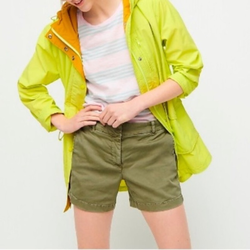 🌵J Crew Chino Shorts Green Classic Twill City Fit
